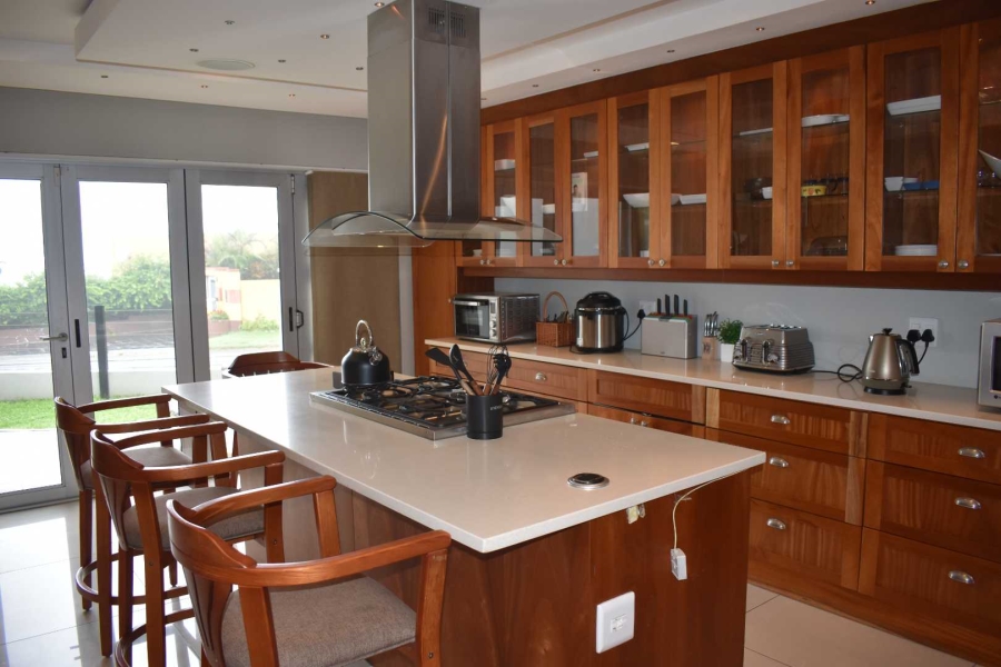 5 Bedroom Property for Sale in Gonubie Eastern Cape